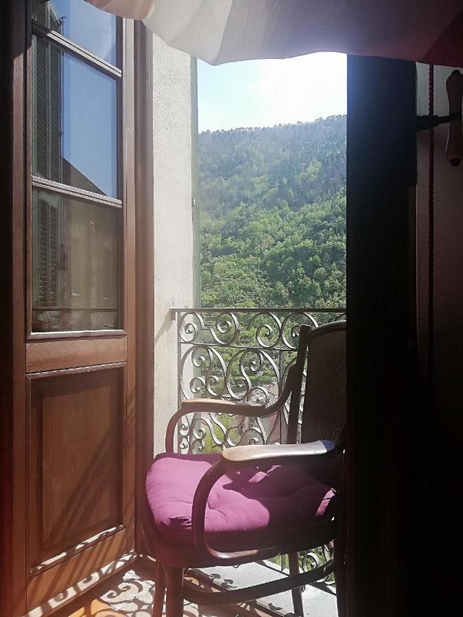 La Casa Rosa Bed and Breakfast Pigna Buitenkant foto