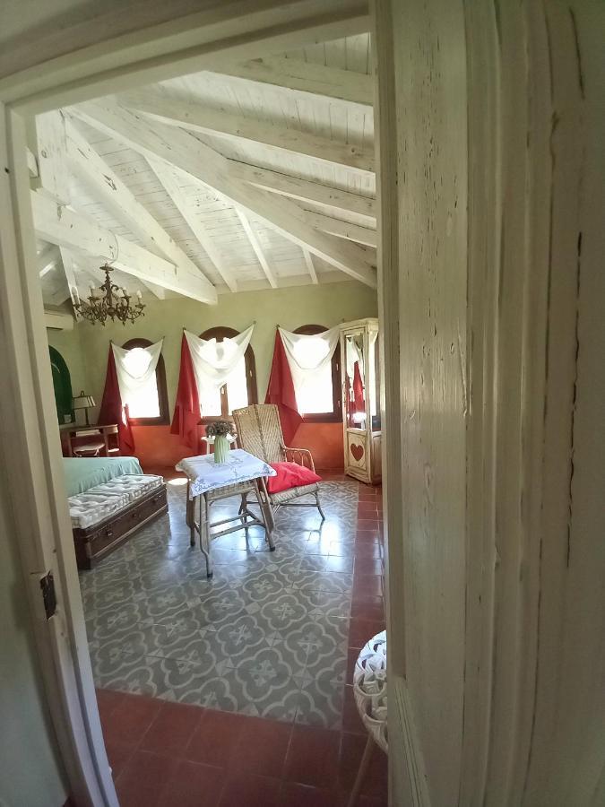La Casa Rosa Bed and Breakfast Pigna Buitenkant foto
