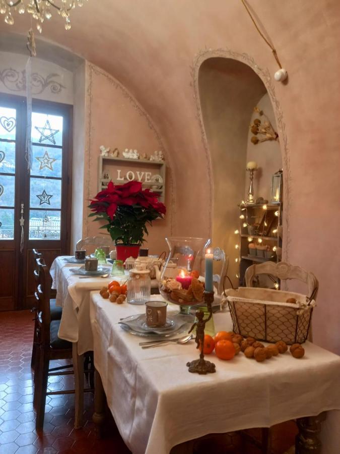 La Casa Rosa Bed and Breakfast Pigna Buitenkant foto
