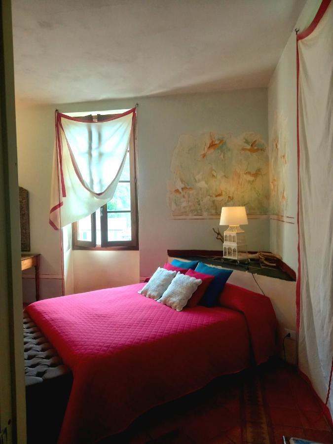 La Casa Rosa Bed and Breakfast Pigna Buitenkant foto