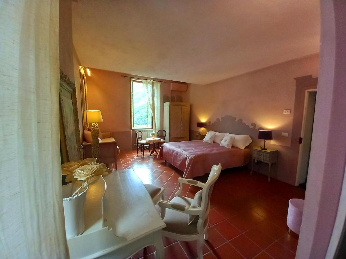 La Casa Rosa Bed and Breakfast Pigna Buitenkant foto
