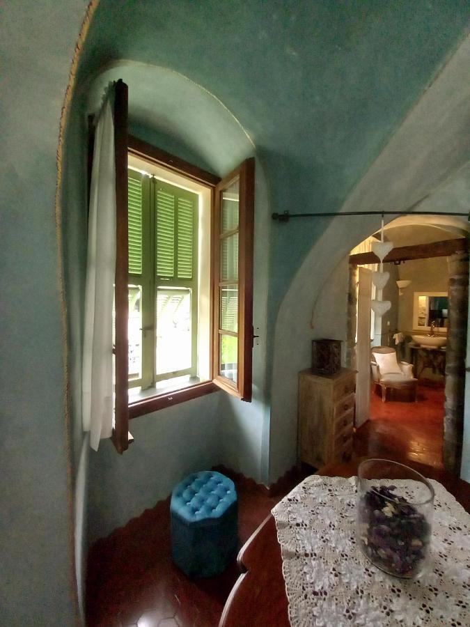 La Casa Rosa Bed and Breakfast Pigna Buitenkant foto