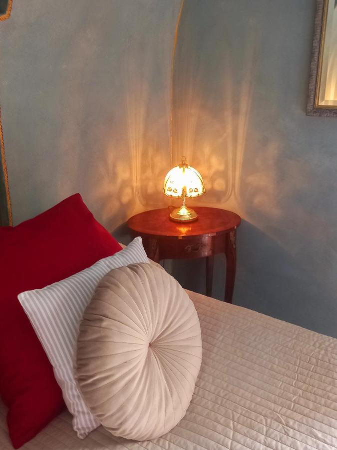 La Casa Rosa Bed and Breakfast Pigna Buitenkant foto