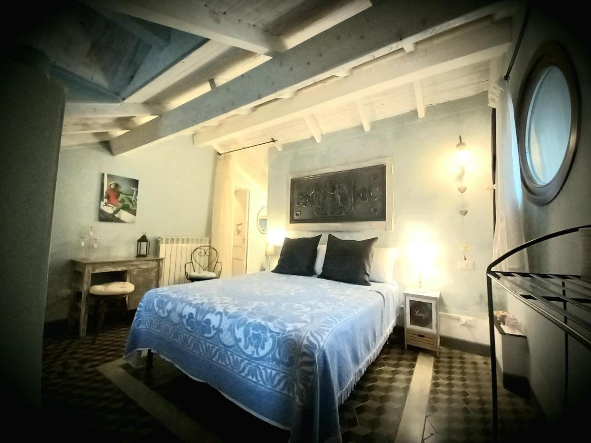 La Casa Rosa Bed and Breakfast Pigna Buitenkant foto