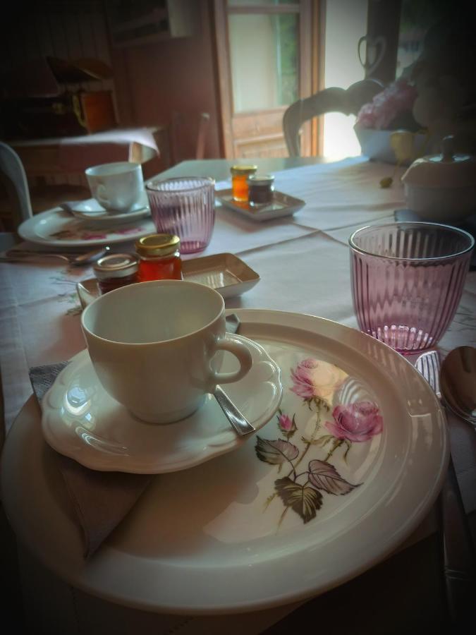 La Casa Rosa Bed and Breakfast Pigna Buitenkant foto