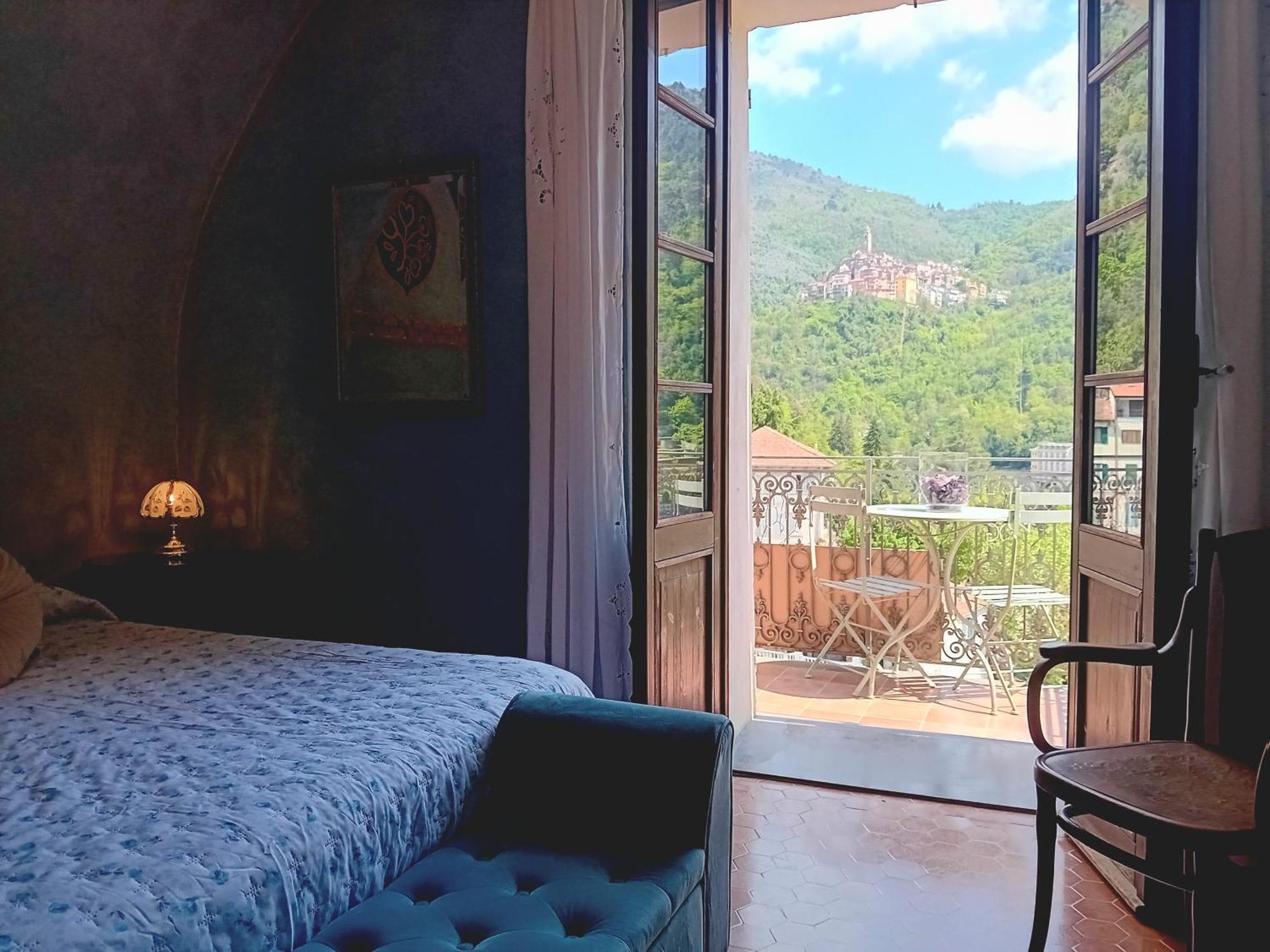 La Casa Rosa Bed and Breakfast Pigna Buitenkant foto